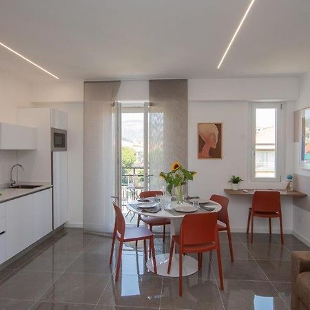 Ad Un Passo Da… Apartment Pietra Ligure Exterior photo